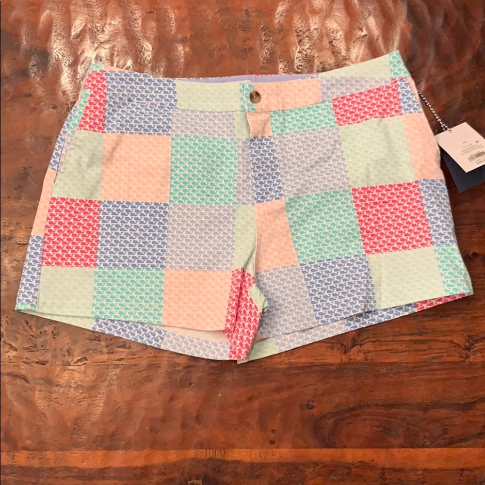 Multi colored vineyard vines shorts